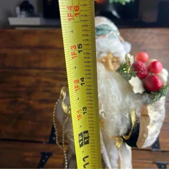 Elegant Old World Santa/Father Christmas Tree Topper White Fur 15” - Picture 13 of 13